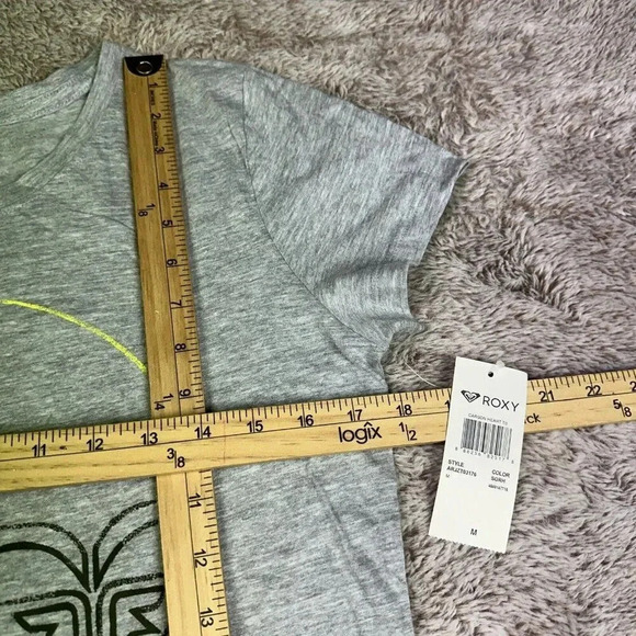 ROXY Women's T-Shirt Cotton Gray Tee Carson Heart New - Picture 10 of 12